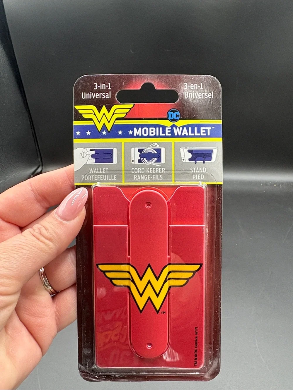 Brand New Wonder Woman Red 3-in-1 Mobile Waller